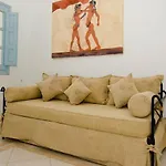 Joy ηotel Lägenhetshotell 4*