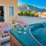 Aparthotel Joy ηotel Perivolos (Santorini)