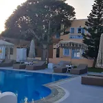 Joy ηotel 4*