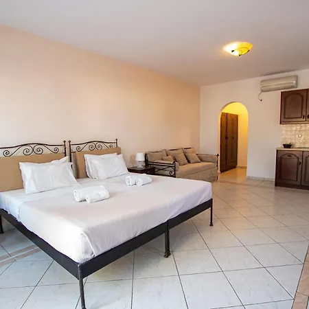 Joy ηotel 3*