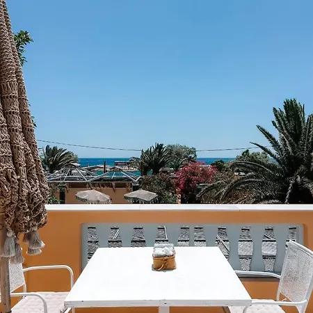 Apart Otel Joy ηotel Perivolos (Santorini)