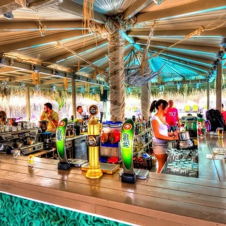 Joy ηotel 4* Playa de Perivolos