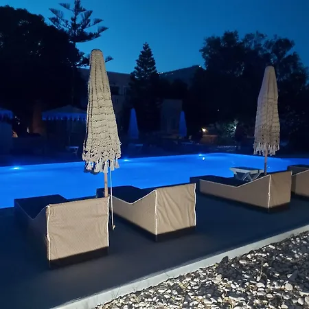 Joy ηotel Apartahotel 4*