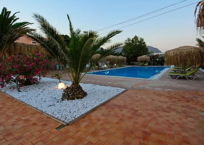 Joy ηotel Perivolos (Santorini)