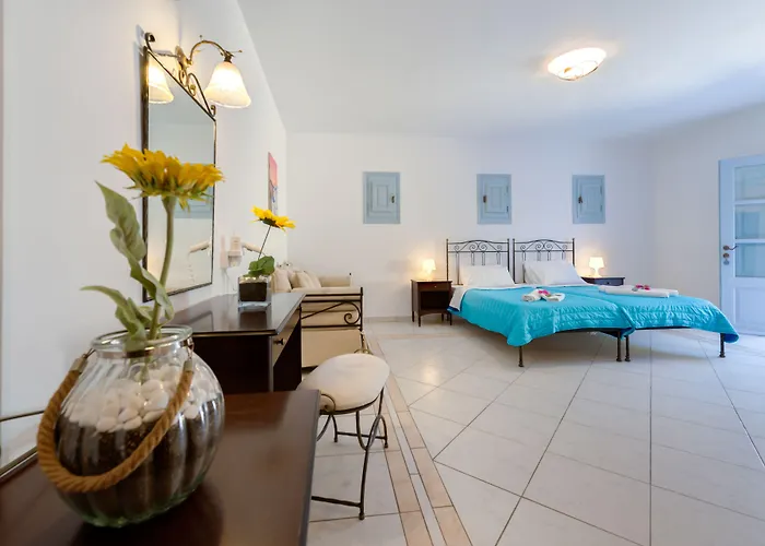 Aparthotel Joy ηotel 4*