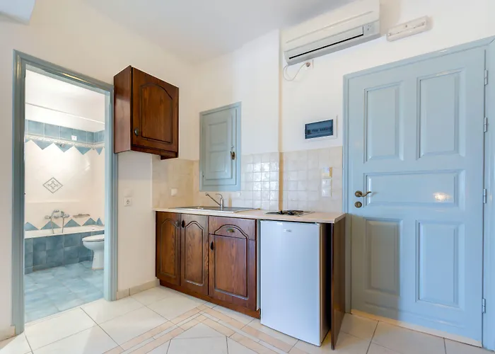 Joy ηotel 4* Perivolos (Santorini)