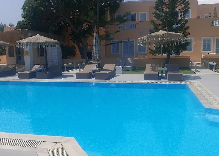 Joy ηotel Aparthotel 4*