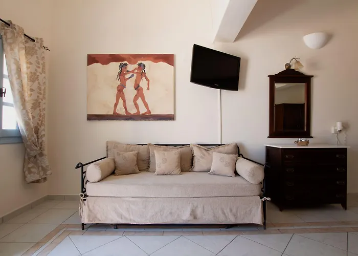 Joy ηotel 4* Perivolos (Santorini)