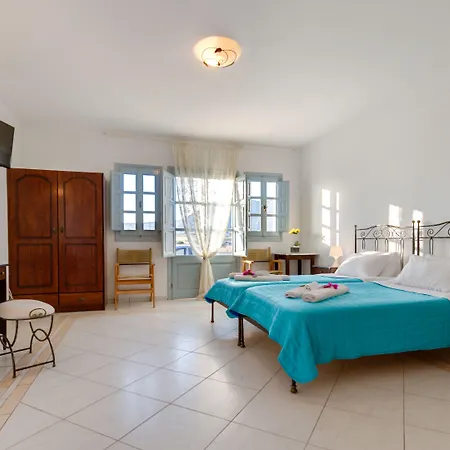 Joy ηotel מלון דירות פריבולוס