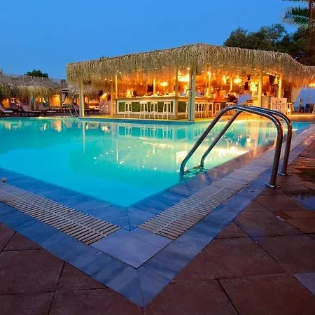 Joy ηotel מלון דירות 4*