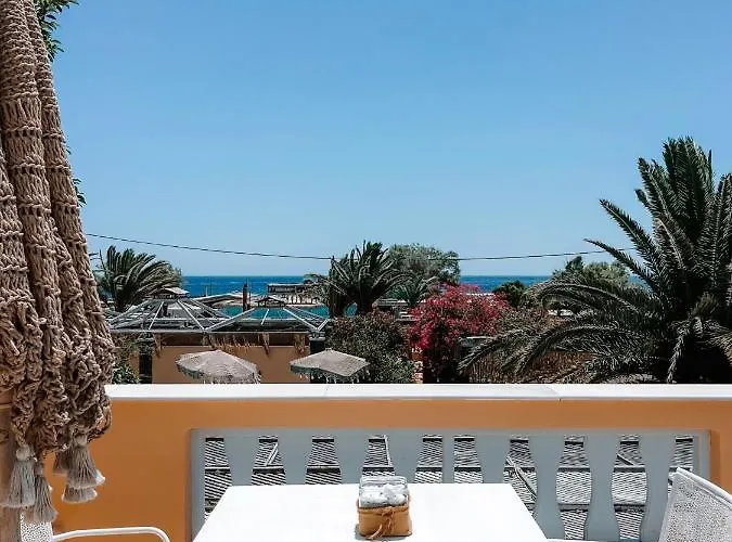 Apartahotel Joy ηotel Playa de Perivolos