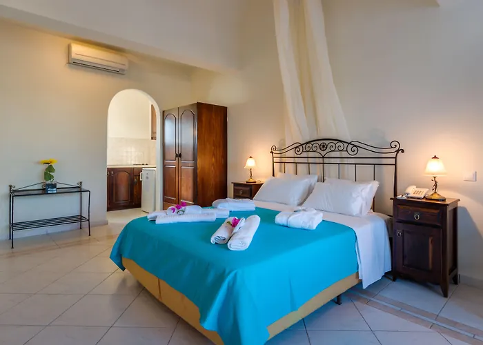 Joy ηotel 4* Playa de Perivolos