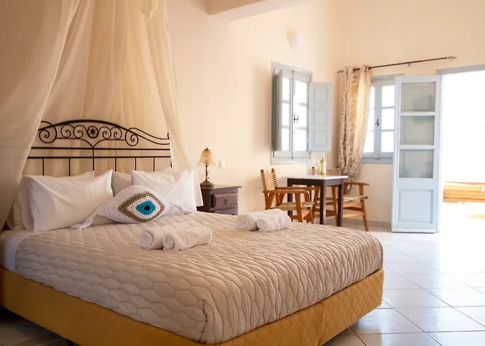 Joy ηotel 4* Playa de Perivolos