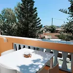 Joy ηotel 4* Perivolos (Santorini)