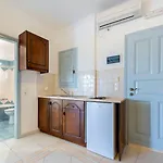Joy ηotel 4* Perivolos (Santorini)