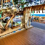 Joy ηotel Appart hôtel Perivolos (Santorini)